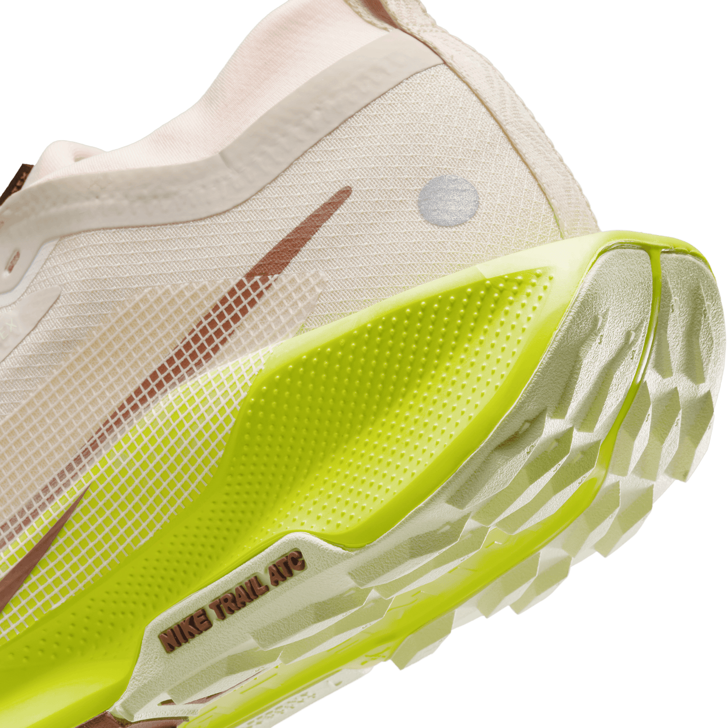 NIKE React Pegasus Trail 5 GORE-TEX (101 - Sanddrift/Dark Pony-Cyber-Life Lime)