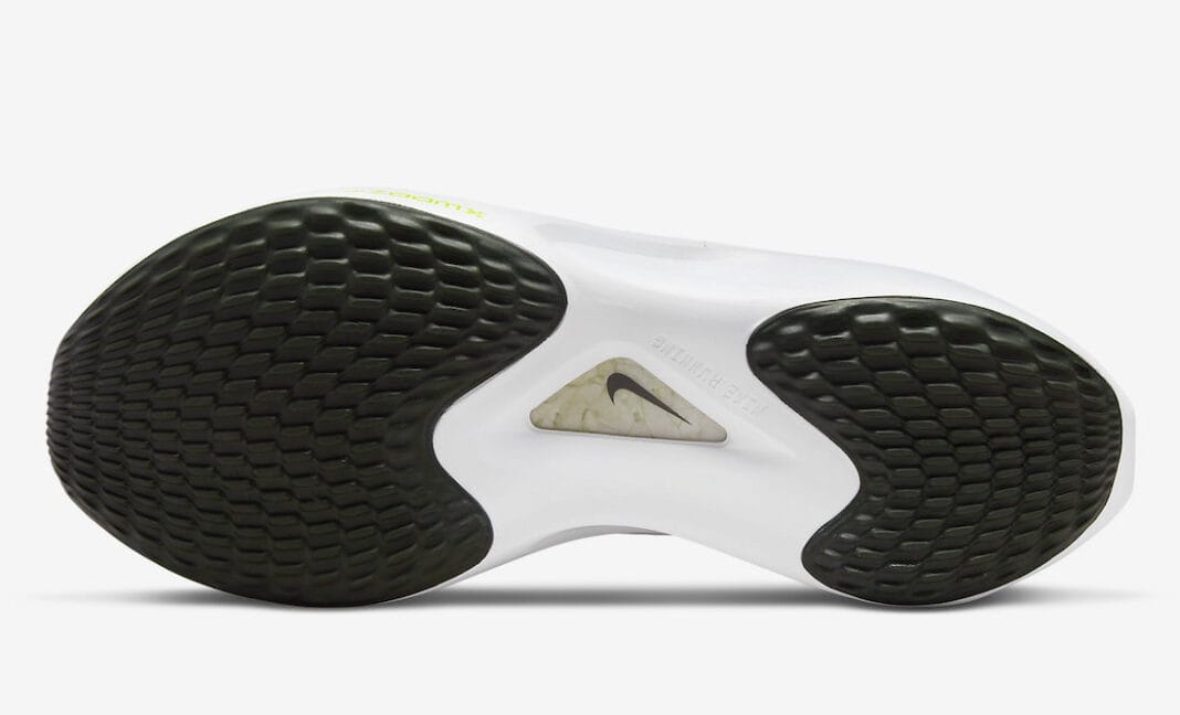 Nike ZoomX Fly 5 (DZ4783-304)