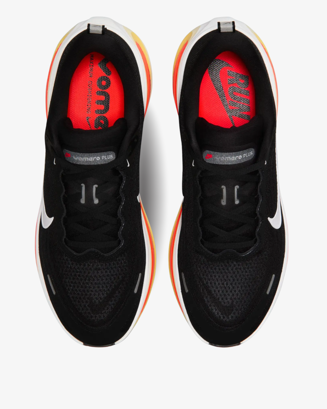 NIKE Vomero Plus