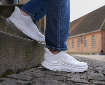 Hoka CLIFTON 10 White / White