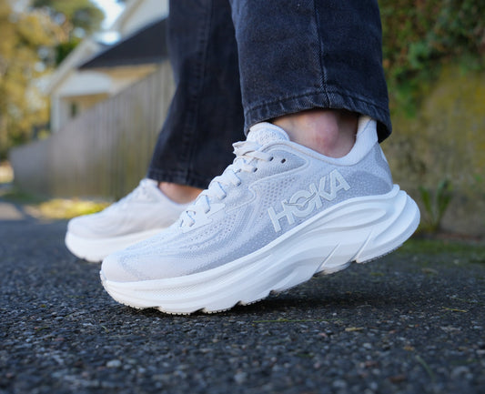 HOKA Clifton 10 Cosmic Grey / Stardust