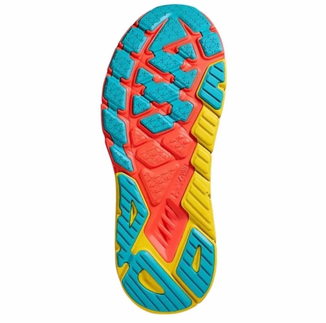 HOKA ONE ONE ARAHI 6 - ElBarouki Store