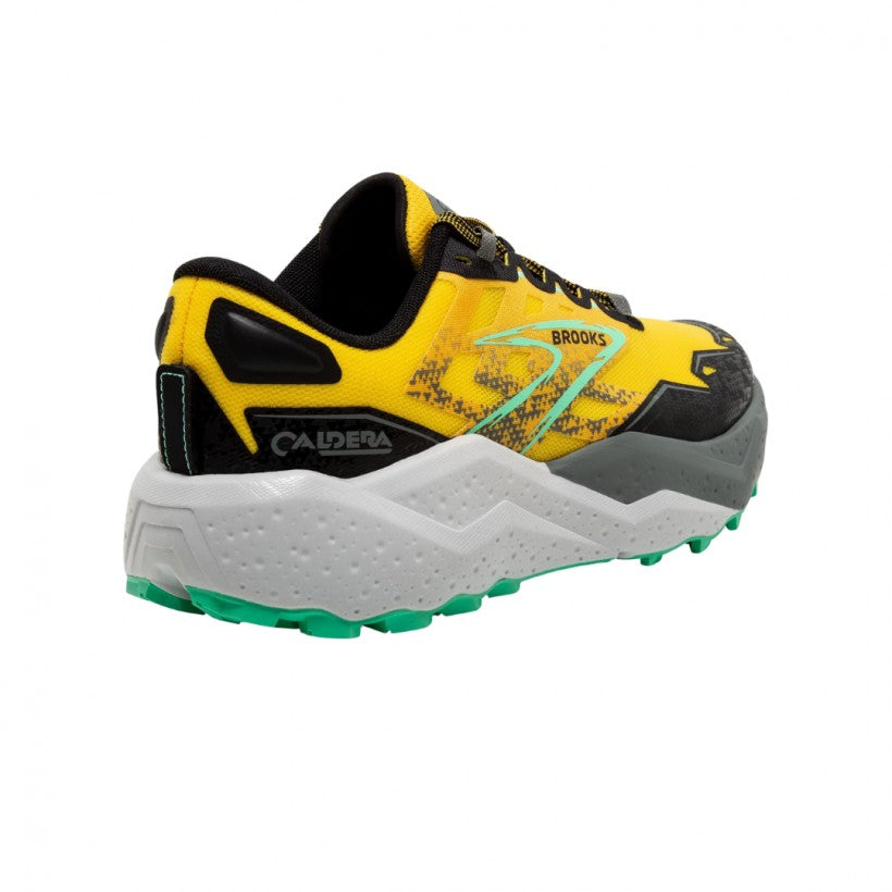 Brooks Caldera 7