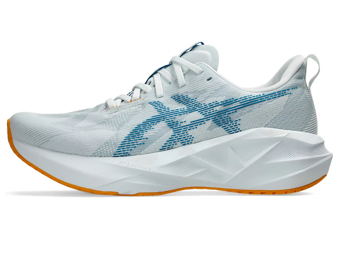 Asics NOVABLAST 5